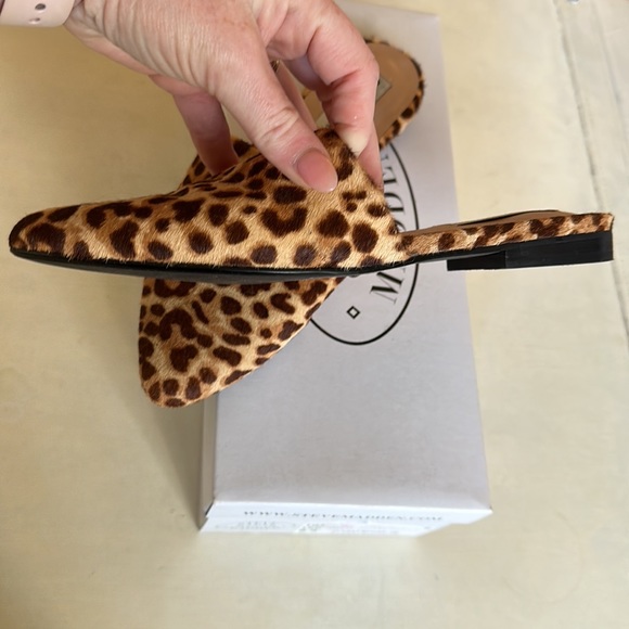 Steve Madden Trace Leopard Flats - Picture 3 of 5